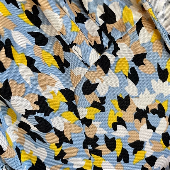 Diane von Furstenberg 100% Silk Kye Wrap Dress - Size 8 - Picture 8 of 8